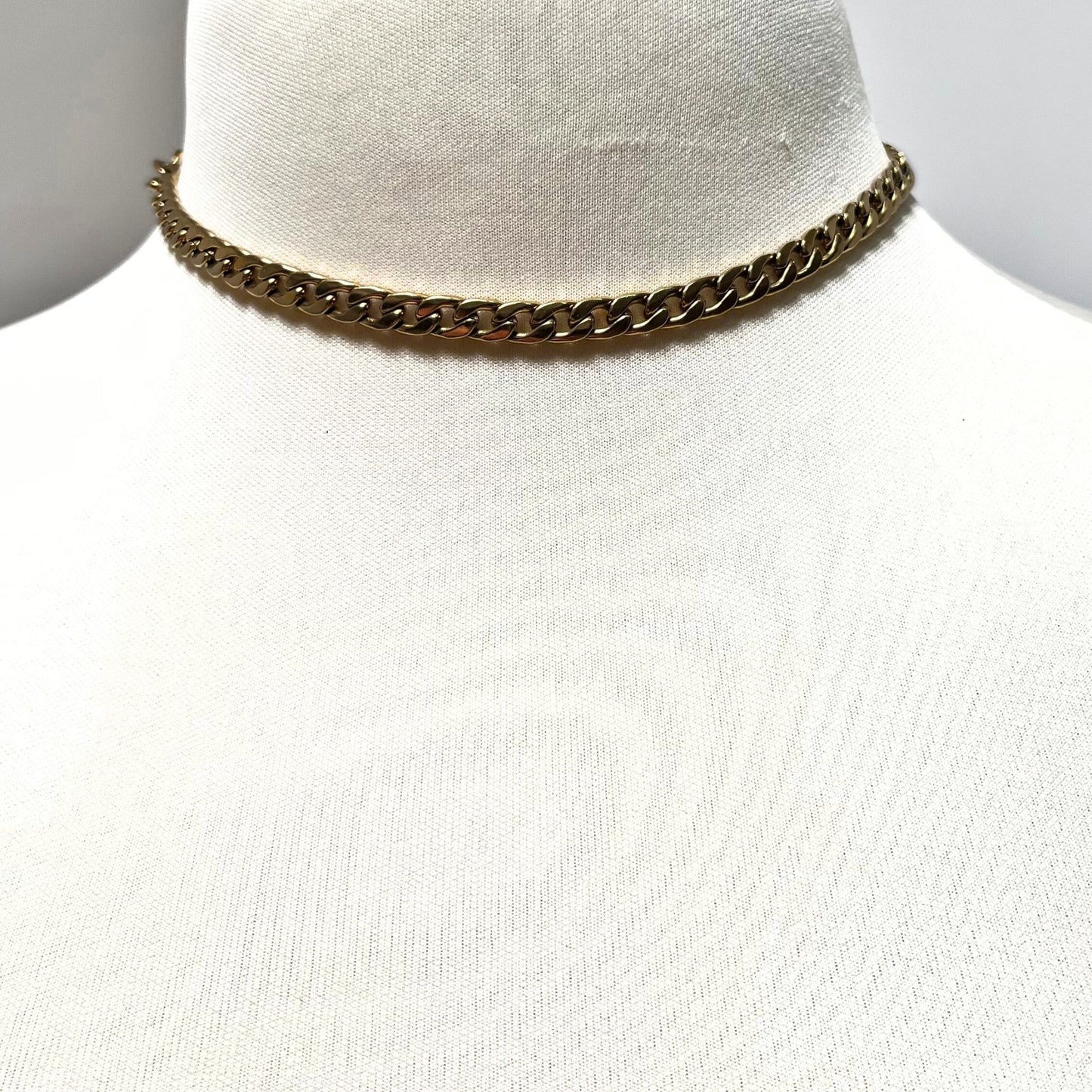 Collar de Eslabones Gruesos – Acero Inoxidable Dorado
