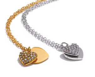 Collar Doble Corazón con circonias – Acero inoxidable