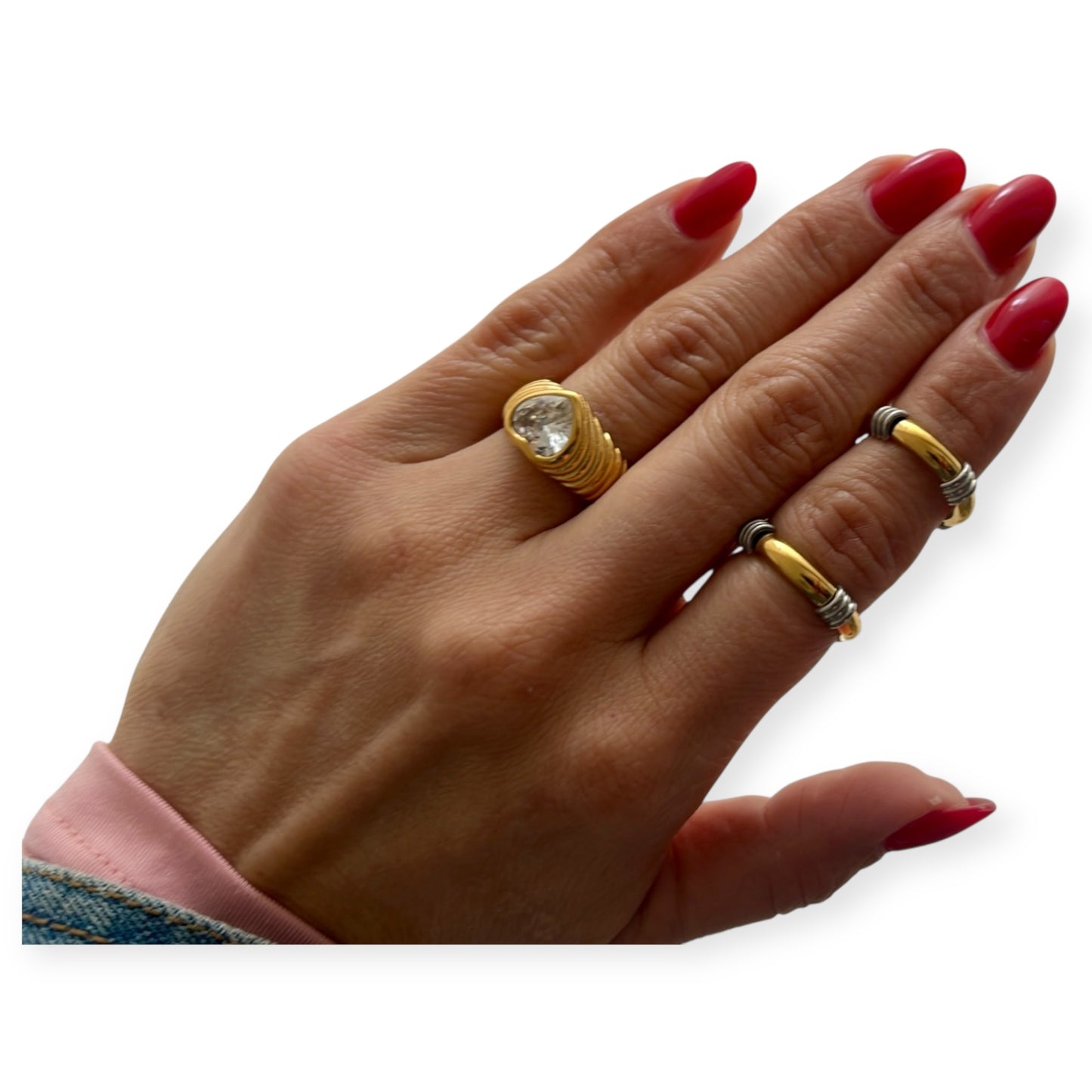 Anillo Redondo con Detalles Plateados – Acero Inoxidable Dorado 18K
