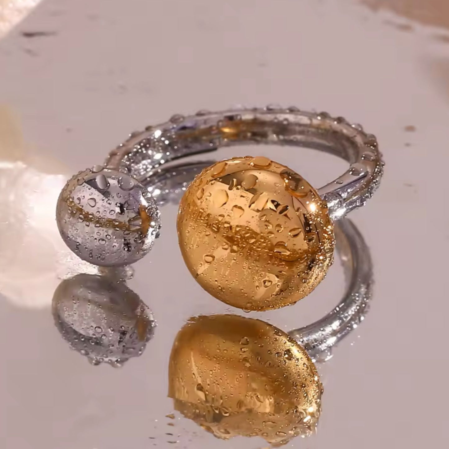 Anillo Bicolor Doble – Acero Inoxidable 316L con Baño de Oro 18K