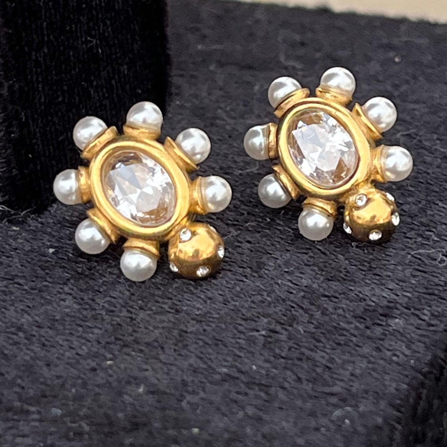 Aretes de Acero Inoxidable con Perlas de Imitación y Zirconia