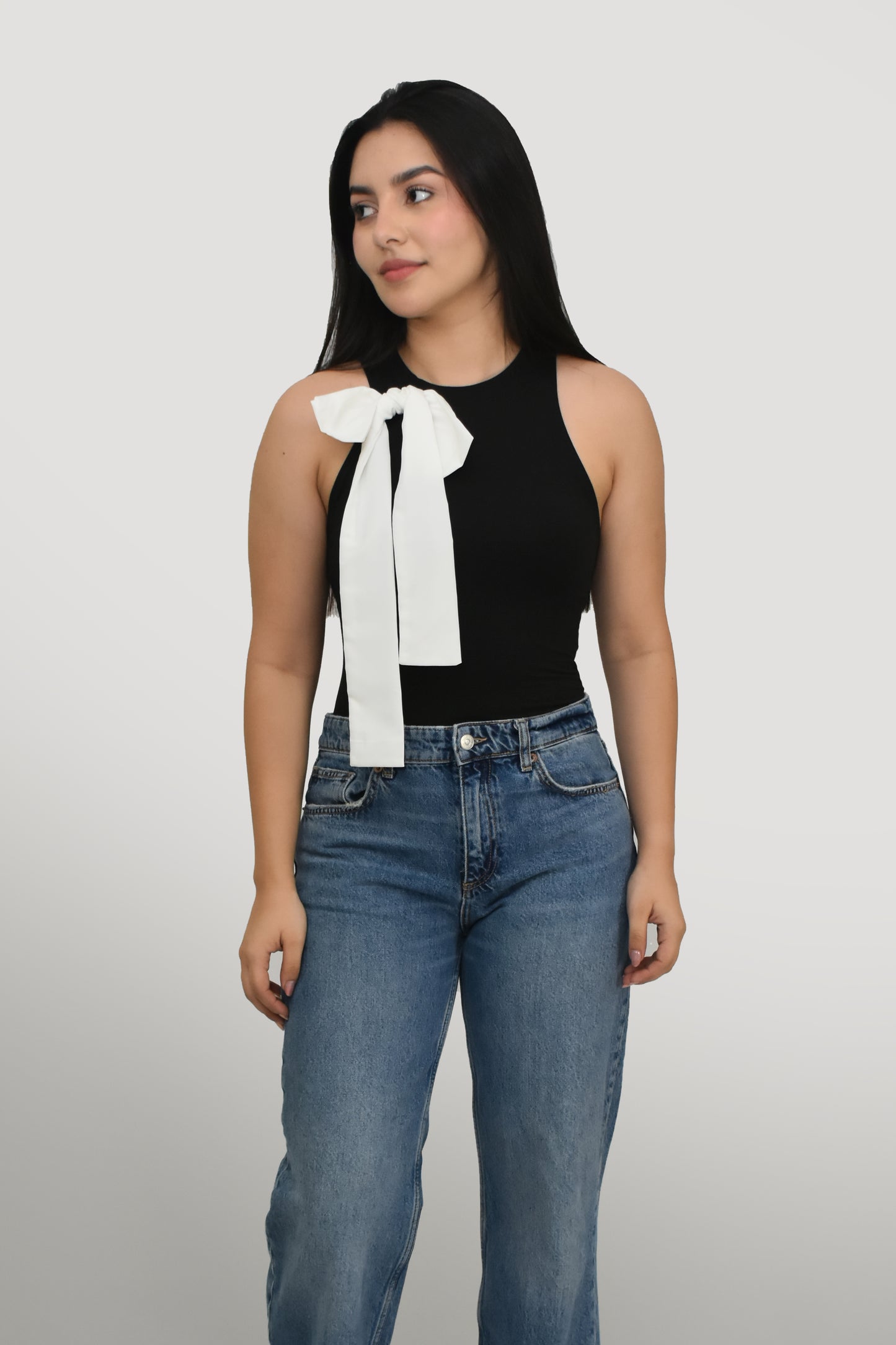 Body Negro con Lazo Decorativo